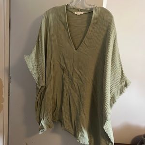 ⭐️NEW⭐️Oversized short sleeve top